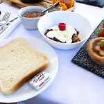 Spina Bed & Breakfast Como